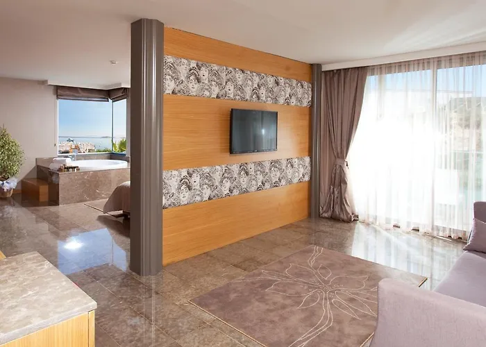 Thor By Alkoclar Exclusive Bodrum (adults Only) Resort 5*